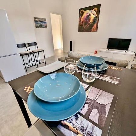 Magnifique T2 Refait A Neuf - Calme & Tout Equipe Avec Parking Гренобль Екстер'єр фото